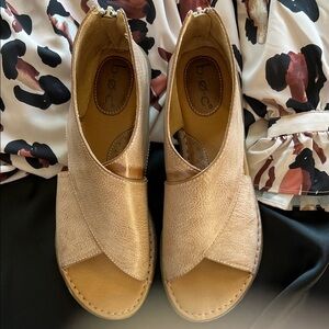 Børn Iwa bøc
Comfort Sandals INCLUDES DUST BAG